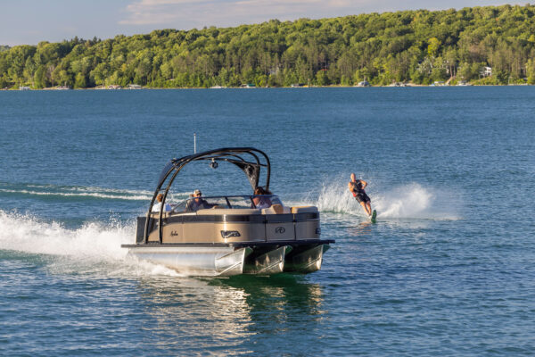 Avalon Pontoons | The Highest Quality Luxury Pontoon Boats Available